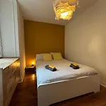 Alfama Nr 1